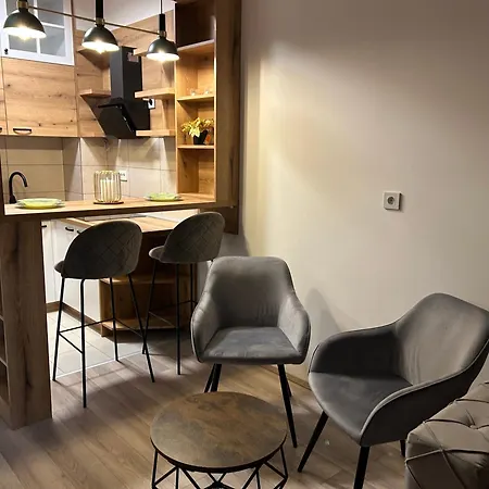 De Lux Nedeljkovic President