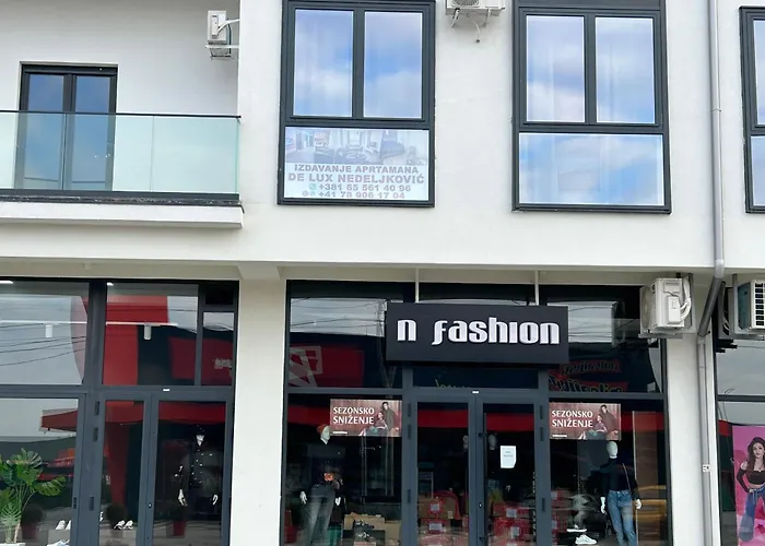 De Lux Nedeljkovic President 公寓 雅戈丁那